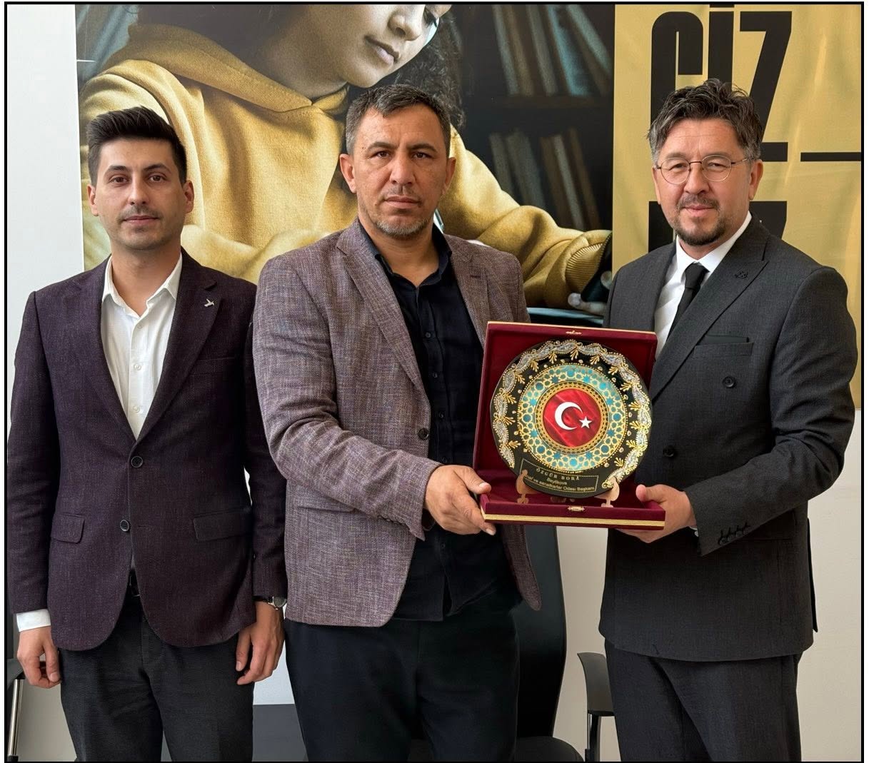 Başkan Özgür Bora’dan İlçe Gençlik ve Spor Müdürü Mehmet Gülmez’e Ziyaret