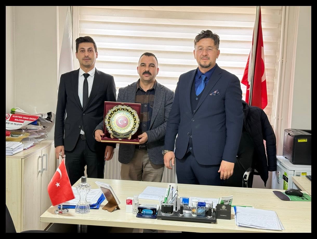 Beylikova Devlet Hastanesi Yöneticisi Hüseyin Çakır’a Ziyaret