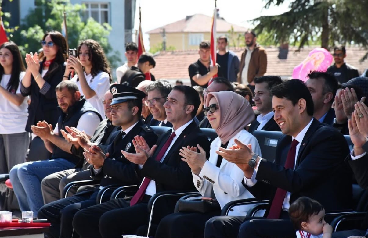 19 Mayıs Atatürk’ü Anma, Gençlik ve Spor Bayramı Etkinliklerine Katıldık